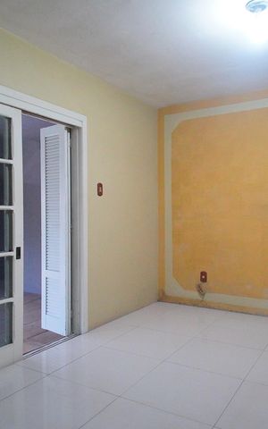 Casa à venda com 220m², 4 quartos e 4 vagasSala