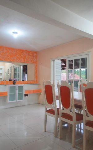 Casa à venda com 220m², 4 quartos e 4 vagasSala de Jantar