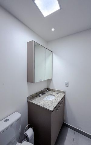Studio para alugar com 42m², 1 quarto e 1 vaga Studio para alugar com 42m², 1 quarto e 1 vagaBanheiro da Suíte