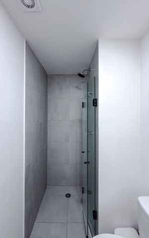 Studio para alugar com 42m², 1 quarto e 1 vaga Studio para alugar com 42m², 1 quarto e 1 vagaBanheiro da Suíte