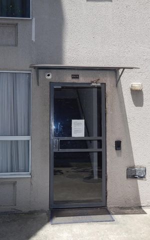 Apartamento para alugar com 43m², 2 quartos e sem vagaFachada do bloco