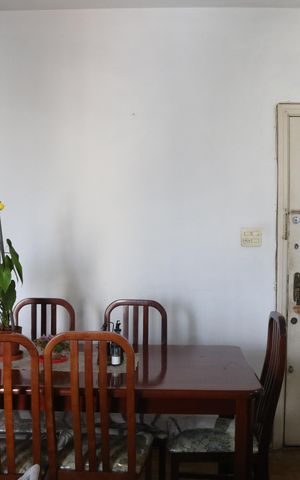 Apartamento à venda com 75m², 2 quartos e sem vagaSala
