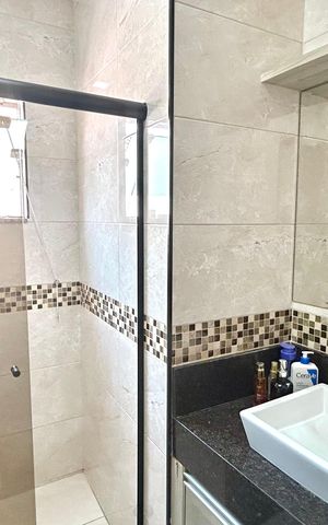 Casa à venda com 200m², 2 quartos e 5 vagas Casa à venda com 200m², 2 quartos e 5 vagasBanheiro da Suíte 1