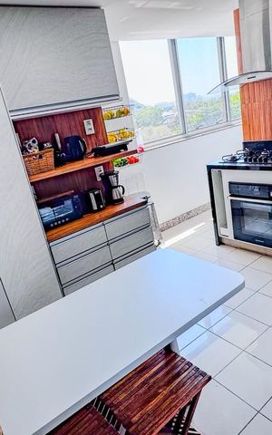 Apartamento à venda com 164m², 4 quartos e 3 vagas