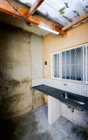 Casa para alugar com 65m², 2 quartos e 1 vagaÁrea de Serviço