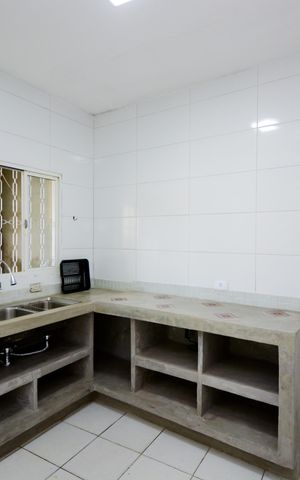 Casa para alugar com 65m², 2 quartos e 1 vagaCozinha