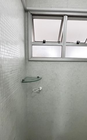 Apartamento para alugar com 141m², 3 quartos e 2 vagas Apartamento para alugar com 141m², 3 quartos e 2 vagasBanheiro