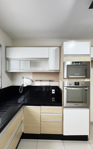 Apartamento para alugar com 141m², 3 quartos e 2 vagas Apartamento para alugar com 141m², 3 quartos e 2 vagasCozinha
