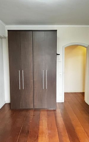 Apartamento para alugar com 141m², 3 quartos e 2 vagas Apartamento para alugar com 141m², 3 quartos e 2 vagasQuarto 2