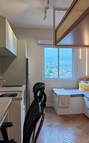 Studio para alugar com 21m², 1 quarto e sem vaga Studio para alugar com 21m², 1 quarto e sem vagaMesa escritório