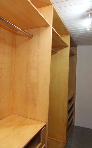 Casa para alugar com 70m², 1 quarto e sem vagaCloset do quarto