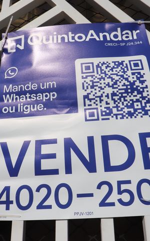 Casa à venda com 148m², 5 quartos e 1 vagaPlaca
