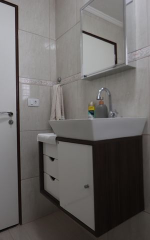 Casa à venda com 148m², 5 quartos e 1 vagaBanheiro de Baixo