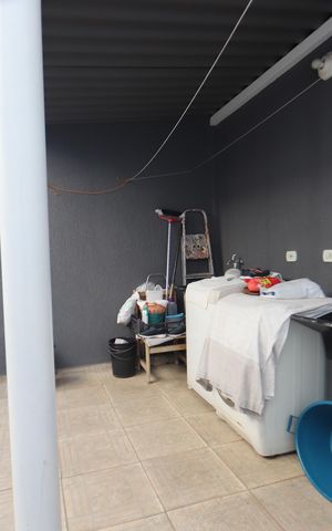 Casa à venda com 148m², 5 quartos e 1 vagaQuintal e Lavanderia