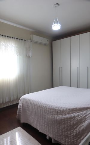 Casa à venda com 148m², 5 quartos e 1 vagaQuarto 1