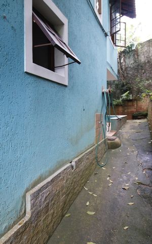 Casa de condomínio à venda com 700m², 4 quartos e 2 vagasQuintal