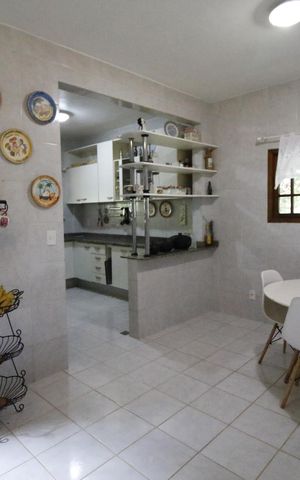 Casa de condomínio à venda com 700m², 4 quartos e 2 vagasCozinha