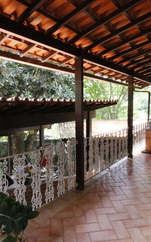 Casa de condomínio à venda com 700m², 4 quartos e 2 vagasÁrea de Serviço