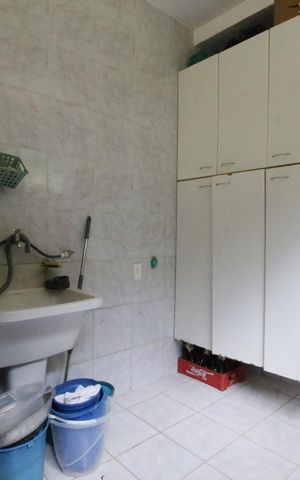 Casa de condomínio à venda com 700m², 4 quartos e 2 vagasÁrea de Serviço