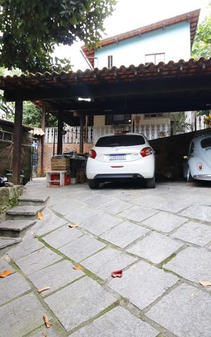 Casa de condomínio à venda com 700m², 4 quartos e 2 vagasGaragem