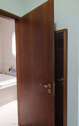 Casa de condomínio à venda com 700m², 4 quartos e 2 vagasCloset da suíte 4