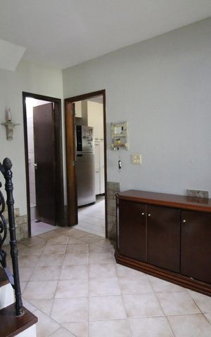 Casa de condomínio à venda com 700m², 4 quartos e 2 vagasHall de entrada