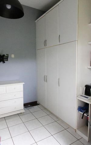 Casa de condomínio à venda com 700m², 4 quartos e 2 vagasQuarto 3