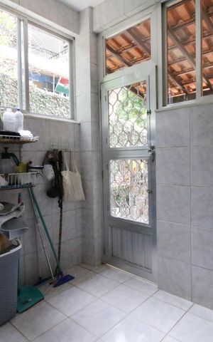 Casa de condomínio à venda com 700m², 4 quartos e 2 vagasÁrea de Serviço