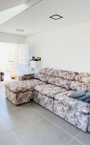 Casa para alugar com 150m², 3 quartos e 2 vagas Casa para alugar com 150m², 3 quartos e 2 vagasSala