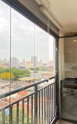 Apartamento à venda com 47m², 2 quartos e 1 vaga Apartamento à venda com 47m², 2 quartos e 1 vagaSala - Varanda