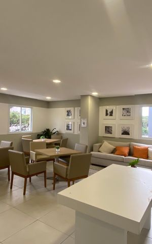 Apartamento à venda com 47m², 2 quartos e 1 vaga Apartamento à venda com 47m², 2 quartos e 1 vagaSala - Varanda - Vista