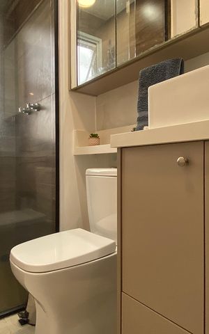 Apartamento à venda com 47m², 2 quartos e 1 vaga Apartamento à venda com 47m², 2 quartos e 1 vagaBanheiro