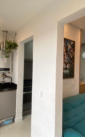 Apartamento à venda com 47m², 2 quartos e 1 vaga Apartamento à venda com 47m², 2 quartos e 1 vagaSala - Varanda