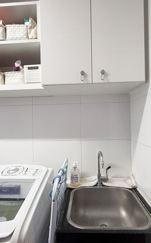 Apartamento à venda com 44000m², 1 quarto e 1 vaga Apartamento à venda com 44000m², 1 quarto e 1 vagaBanheiro / -área de serviço