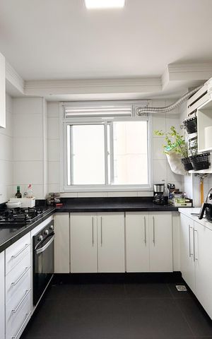 Apartamento à venda com 44000m², 1 quarto e 1 vaga Apartamento à venda com 44000m², 1 quarto e 1 vagaCozinha