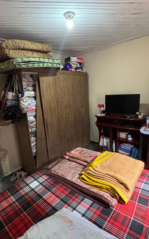 Casa à venda com 98m², 5 quartos e 3 vagas Casa à venda com 98m², 5 quartos e 3 vagasQuarto 1