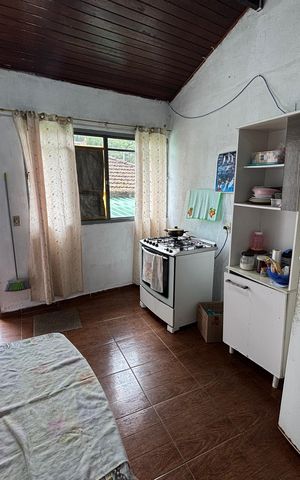 Casa à venda com 98m², 5 quartos e 3 vagas Casa à venda com 98m², 5 quartos e 3 vagasCozinha 3