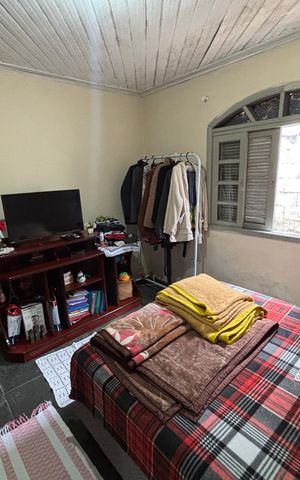 Casa à venda com 98m², 5 quartos e 3 vagas Casa à venda com 98m², 5 quartos e 3 vagasQuarta 1