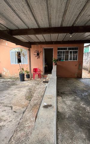 Casa à venda com 98m², 5 quartos e 3 vagas Casa à venda com 98m², 5 quartos e 3 vagasGaragem