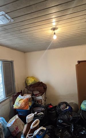 Casa à venda com 98m², 5 quartos e 3 vagas Casa à venda com 98m², 5 quartos e 3 vagasQuarto 2