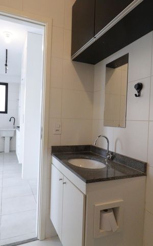 Apartamento para alugar com 37m², 2 quartos e sem vagaBanheiro