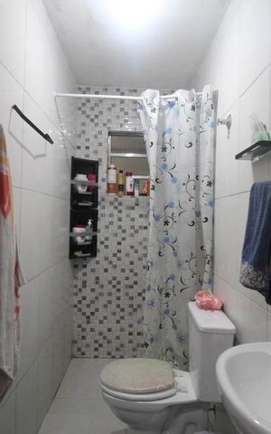 Casa à venda com 96m², 5 quartos e 5 vagas