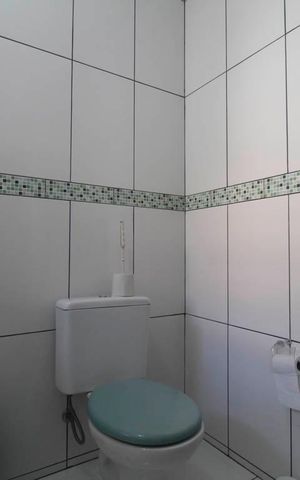 Casa à venda com 96m², 5 quartos e 5 vagas