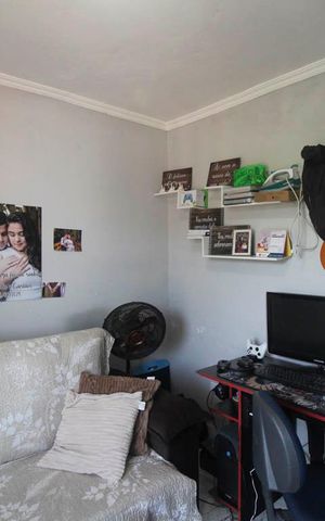 Casa à venda com 96m², 5 quartos e 5 vagas