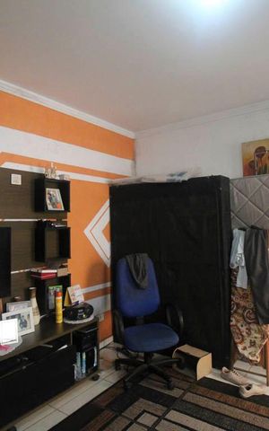 Casa à venda com 96m², 5 quartos e 5 vagas