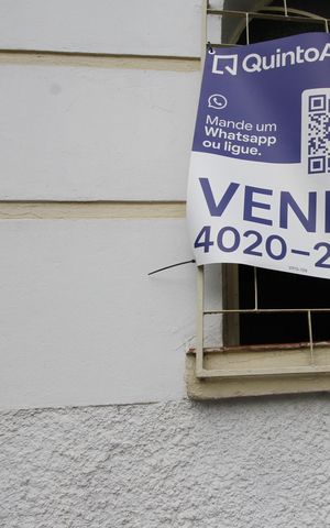 Casa à venda com 236m², 2 quartos e 1 vagaplaca