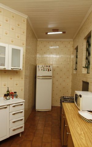 Casa à venda com 480m², 3 quartos e 2 vagasCozinha