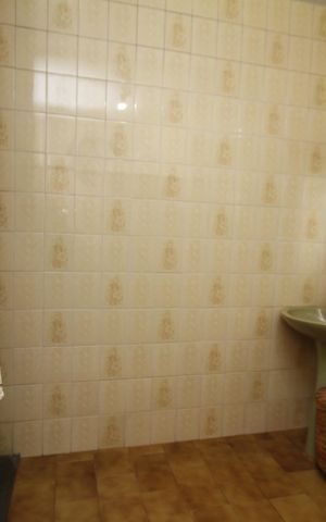 Casa à venda com 480m², 3 quartos e 2 vagasBanheiro 1