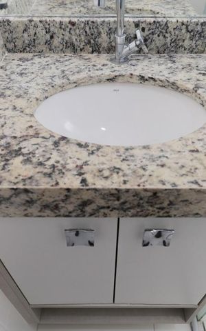 Apartamento à venda com 44m², 2 quartos e 1 vaga Apartamento à venda com 44m², 2 quartos e 1 vagaBanheiro