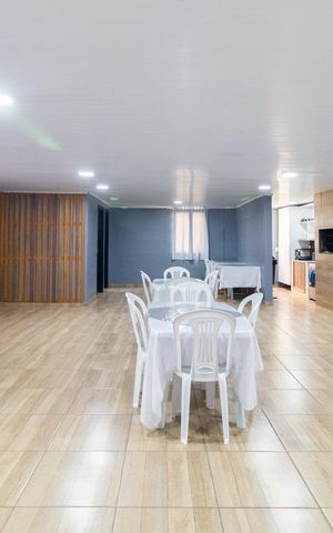 Apartamento à venda com 43m², 2 quartos e 1 vaga Apartamento à venda com 43m², 2 quartos e 1 vagaÁrea comum - Salão de festas